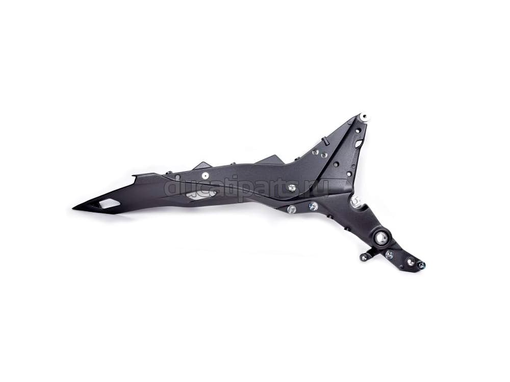 REAR FRAME R.H.