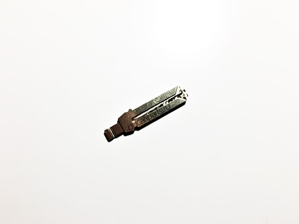 INSERT KEY WITH TRANSPONDER